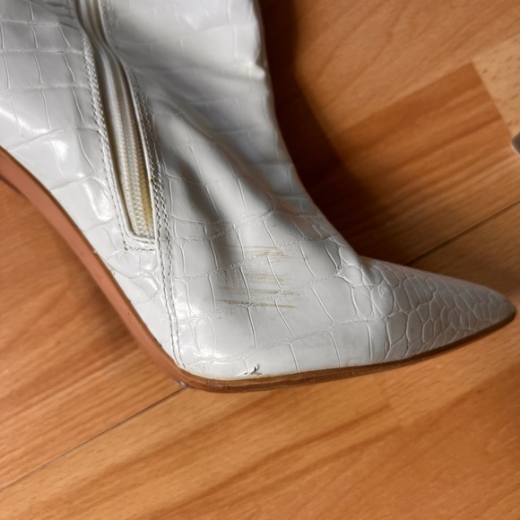 White Knee-High croc print stiletto PLT Boots - Picture 6 of 9